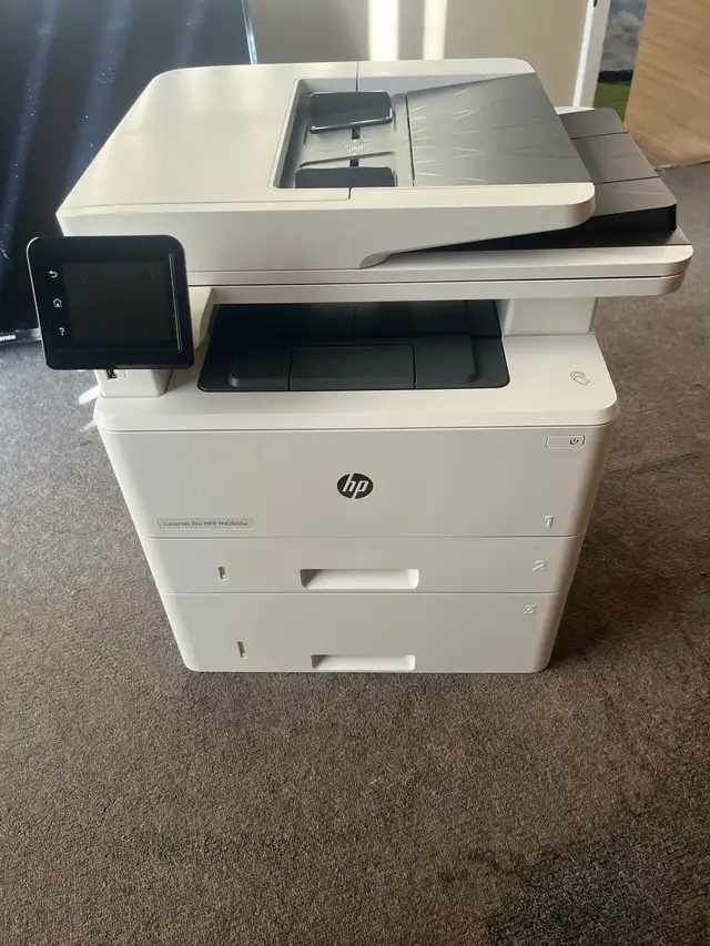 HP LaserJet Pro M426fdw   Extra Feeder 1091 pages