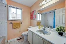 room available immediately in single/shared - Photo 2