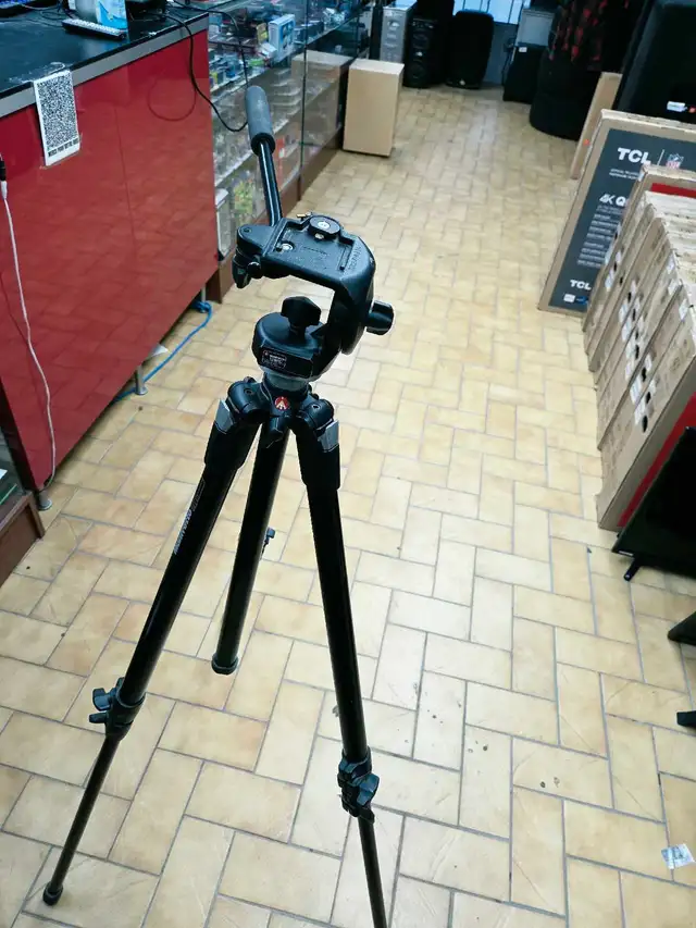 Trépied Manfrotto
