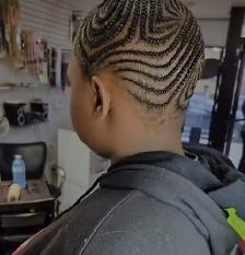 Braids services - Photo 2