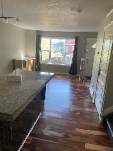 3 bedroom 1.5 bath  duplex for rent - Photo 3