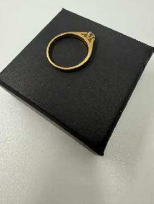Womens 14K Gold Diamond Solitare Ring~Size 6.5 - Photo 3