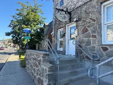 LOCAL COMMERCIAL À LOUER – 170, boul. Sainte-Rose, Laval