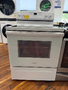 Amana White open box, glass top stove