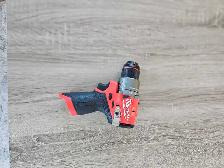 Milwaukee M12 Fuel Drill/Driver - Photo 2