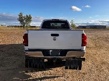 Dodge RAM 3500 Diesel Longbox- LOW KM - Photo 5