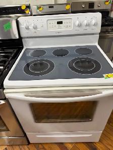 White glass top and coil top stoves - Photo 5