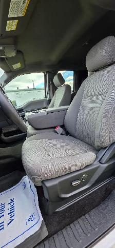 2018 Ford F-150 XLT SUPERCAB 5.0L /REAR BOX COVER/SHELVES/CLEAN - Photo 25