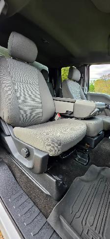 2018 Ford F-150 XLT SUPERCAB 5.0L /REAR BOX COVER/SHELVES/CLEAN - Photo 26