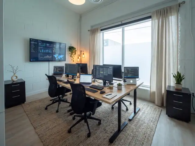 6 4 Person Executive Office Suite — Office146 | South Etobicoke