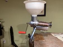 Machine pour faire du jus, purée ou soupe Victorio Strainer