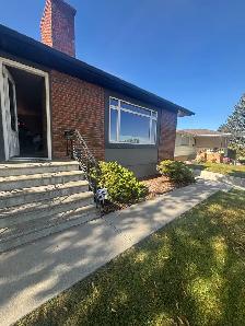 Full upstairs in great neighborhood - Photo 2