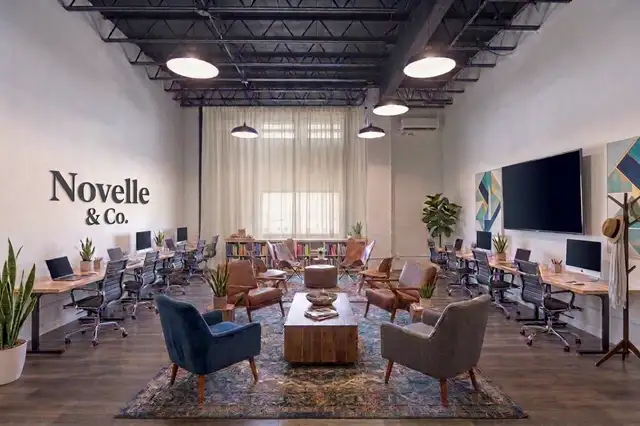 Meeting Room 152-51 — Large Boardroom (Up to 25 People)