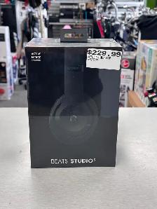 Beats Studio3 Wireless Headphones - Black BRAND NEW