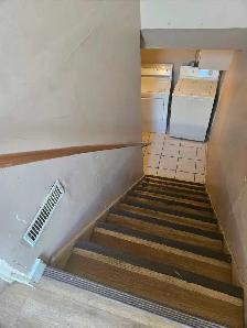 2 bedrooms Basment Suite- Pet Friendly - Photo 8