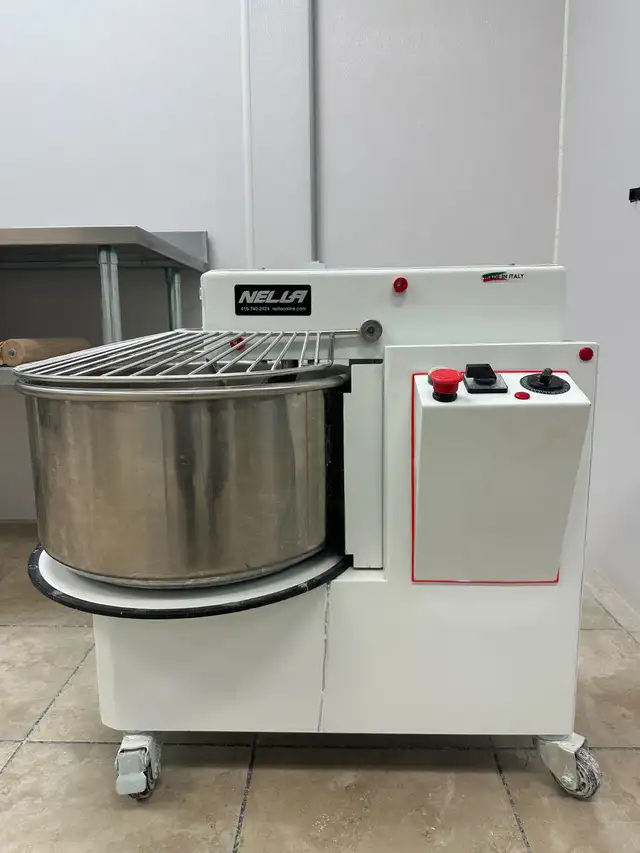 Commercial Nella Spiral Dough Mixer 53L (Liftable Head)