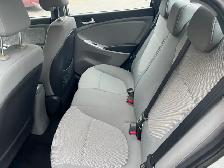 2013 Hyundai Accent - Photo 10