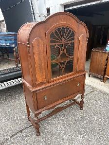Free delivery antique Vintage Wooden Hutch Cabinet - Photo 6