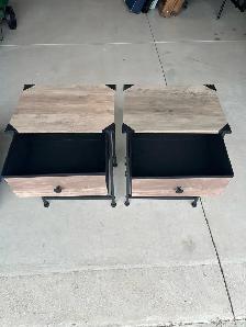 Bedroom end tables - Photo 4