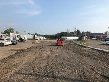 Truck and Trailer Parking in London ON