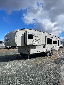 2020 Jayco Eagle HT Fifth Wheel