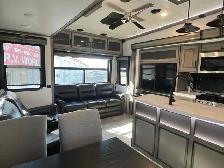 2022 Keystone Montana 3121RL, REAR LIVING SPACIOUS. - Photo 34