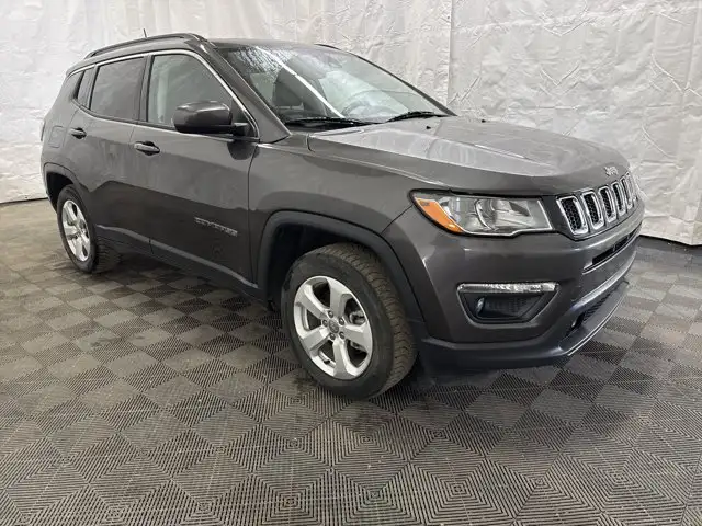 2021 Jeep Compass NORTH 4WD | HEATED SEATS | PANO ROOF | REM