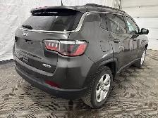 2021 Jeep Compass NORTH 4WD | HEATED SEATS | PANO ROOF | REM - Photo 16