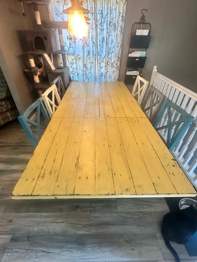 Dining Room Table