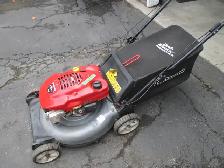lawnmower - Photo 2