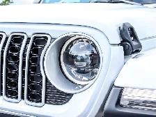 2024 Jeep Wrangler Sahara - Photo 20