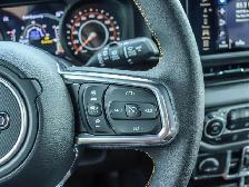 2024 Jeep Wrangler Sahara - Photo 23