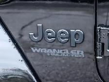 2021 Jeep WRANGLER UNLIMITED Unlimited Altitude - Photo 18