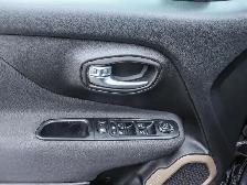 2016 Jeep Renegade Sport - Photo 8