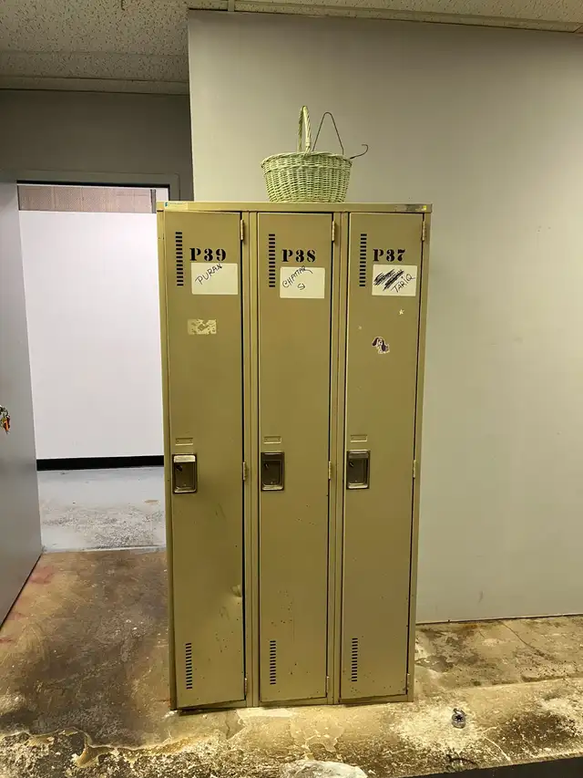 Casiers GRATUIT / FREE Lockers
