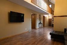 Beautiful 4 Bedroom   2.5 Bath House for rent - Grand Bend - Photo 16