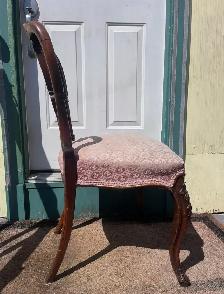 Antique Victorian Rococo Revival Carved Wood Chair – Late 1800s - Photo 3