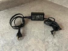 Genuine HP 65W Laptop AC Power Adapter (Model: TPN-LA16 Tested - Photo 2