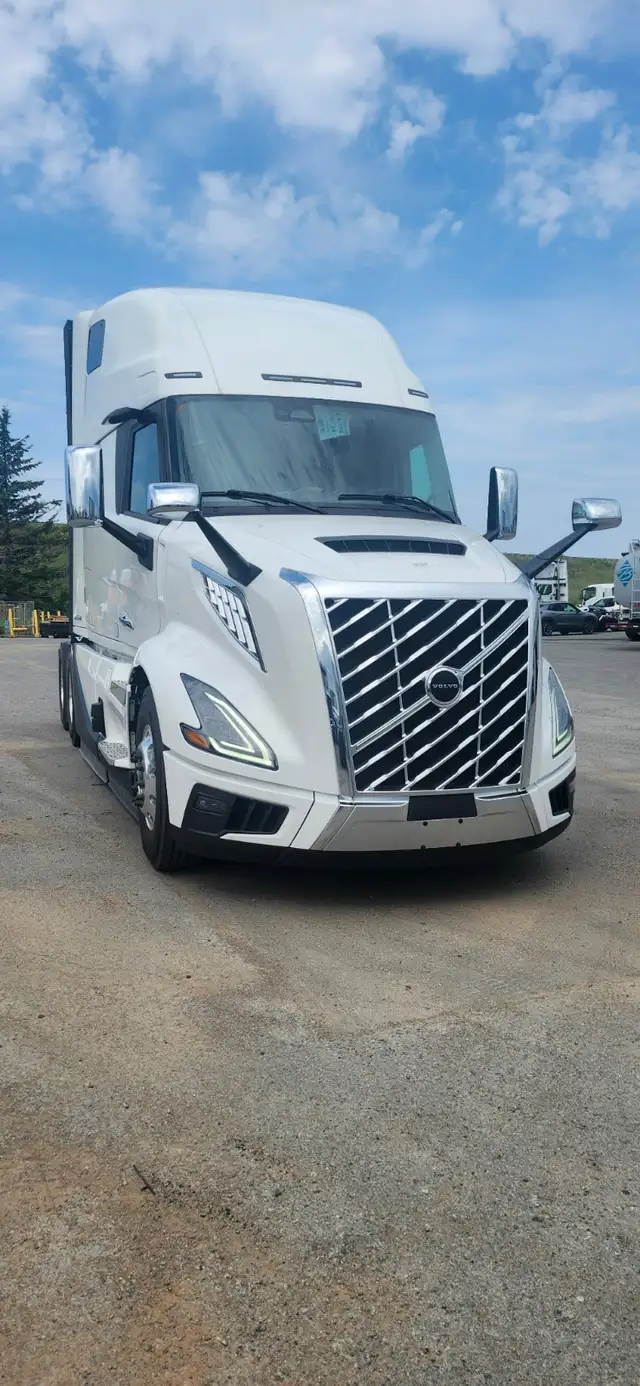 Class 1 semi-truck driver