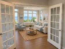 AVAIL. NOV 1st / UPSCALE RENTAL | WATER VIEWS | 3–6 MON. TERMS