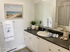 AVAIL. NOV 1st / UPSCALE RENTAL | WATER VIEWS | 3–6 MON. TERMS - Photo 6