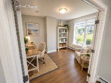 AVAIL. NOV 1st / UPSCALE RENTAL | WATER VIEWS | 3–6 MON. TERMS - Photo 7