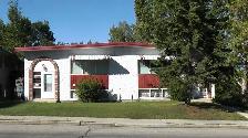 A beautiful lower unit of 4-plex for rent in Capitol Hills