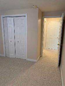 Beautiful 2 Bedroom Townhouse Bungalow for Lease in Belleville - Photo 10