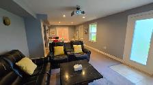 Room for Rent -RMT ( Massage Therapist) - Photo 3