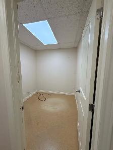 office space for rent! - Photo 4