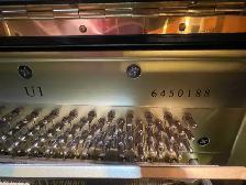 Yamaha U1 Upright Piano- Made in Japan-Like new condition - Photo 4