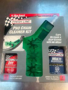 Bicycle chain cleaner