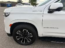 2024 Chevrolet Suburban High Country Diesel - Photo 13