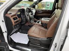 2024 Chevrolet Suburban High Country Diesel - Photo 27